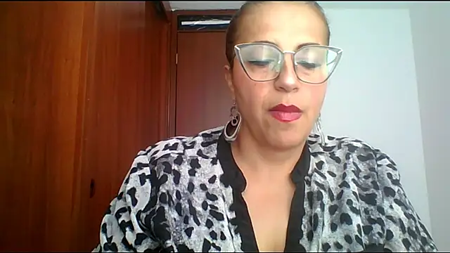 RossanaLionheart online show from 04/28/26, 12:54