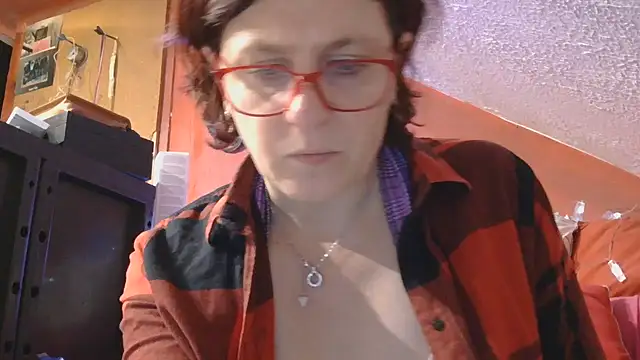 Snapshot of lanax chatting on 10/23/25, 11:20 lanax online show from 10/23/25, 11:20