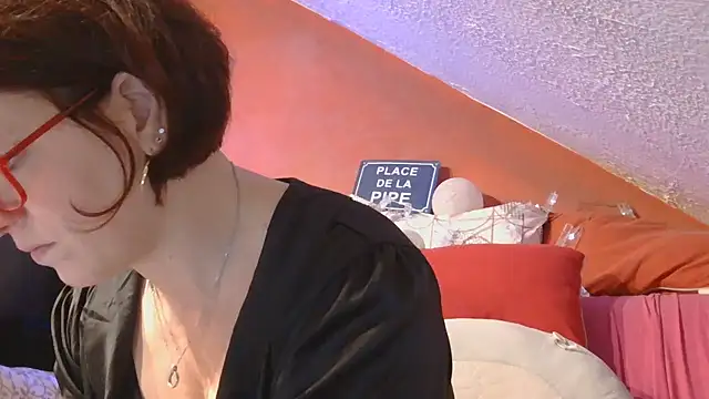 Snapshot of lanax chatting on 05/05/26, 12:13 lanax online show from 05/05/26, 12:13