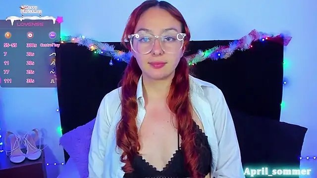 Snapshot of April_sommer1 chatting on 12/15/24, 10:18 April sommer1 online show from 12/15/24, 10:18