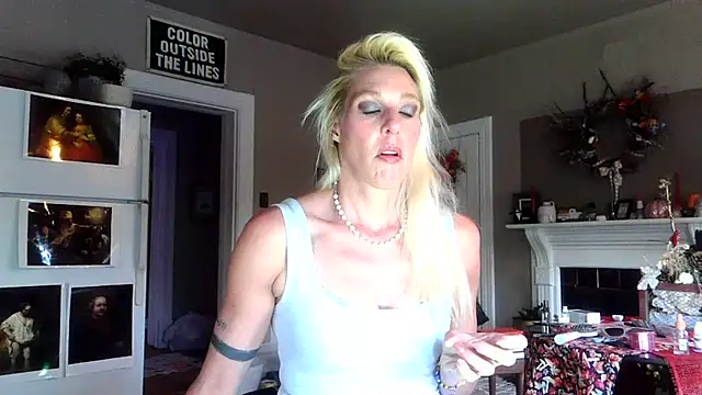 Glamazonx online show from 10/26/25, 01:50