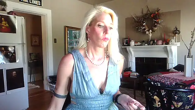 Glamazonx online show from 10/29/25, 07:59