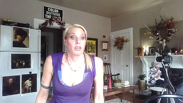 Glamazonx online show from 11/23/25, 06:30