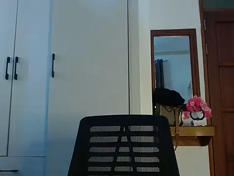 queencydoll online show from 05/20/26, 10:21