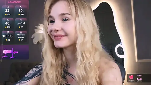 Britney Lynch online show from 03/13/25, 03:11