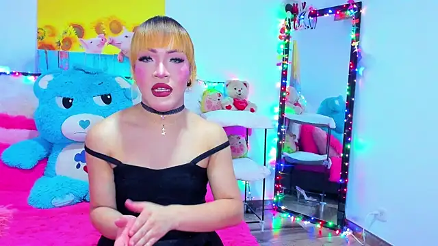 Candy Candy   online show from 04/20/26, 02:58