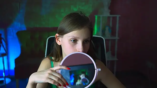 EllaHorton online show from 03/01/25, 12:45