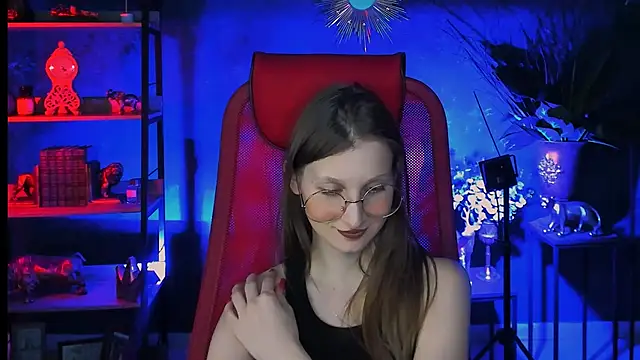 EllaHorton online show from 03/13/25, 08:43