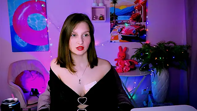 EllaHorton online show from 04/27/26, 03:54