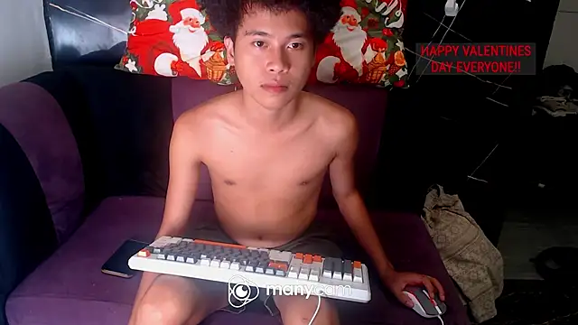 Snapshot of Asiantwink21 chatting on 02/13/26, 09:55 Asiantwink21 online show from 02/13/26, 09:55