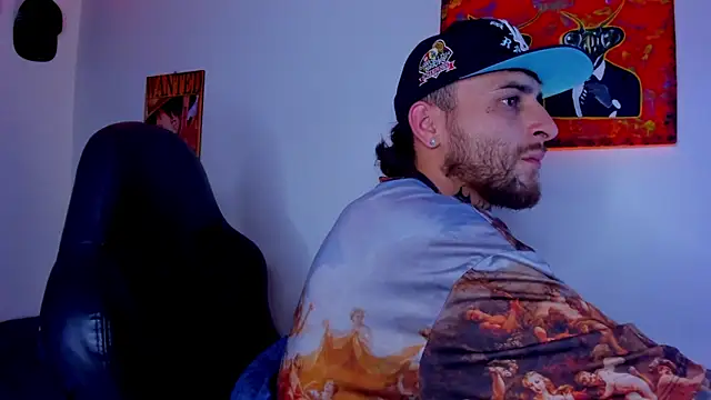 Drako Lamar online show from 04/30/26, 01:56