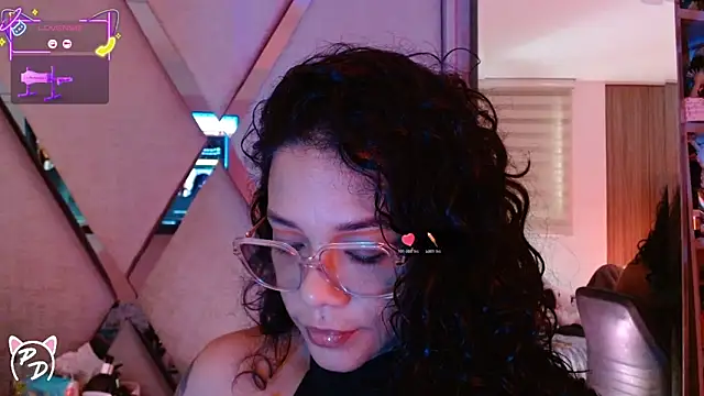 Snapshot of paula_daniela1 chatting on 06/01/26, 09:16 paula daniela1 online show from 06/01/26, 09:16