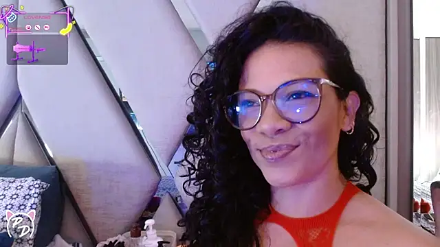Snapshot of paula_daniela1 chatting on 06/09/26, 09:04 paula daniela1 online show from 06/09/26, 09:04