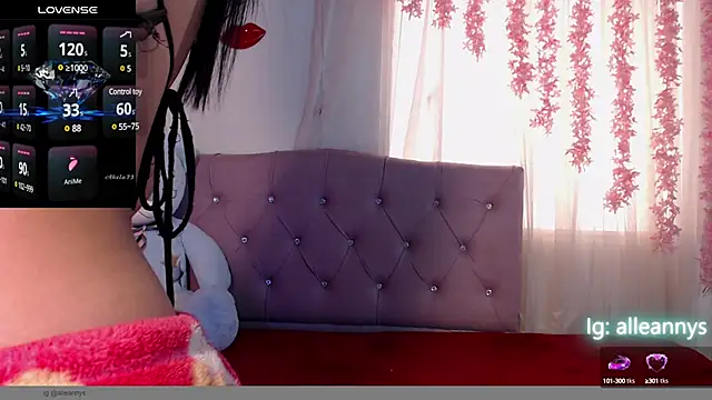 Snapshot of Alleanys_Cristal chatting on 03/03/25, 02:15 Alleanys Cristal online show from 03/03/25, 02:15