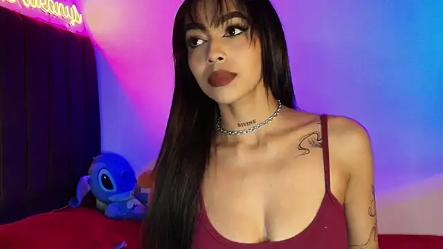 Snapshot of Alleanys_Cristal chatting on 10/20/25, 09:26 Alleanys Cristal online show from 10/20/25, 09:26