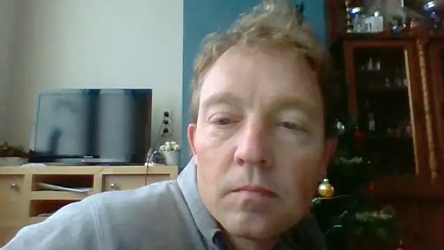 bertolini online show from 12/17/25, 09:15