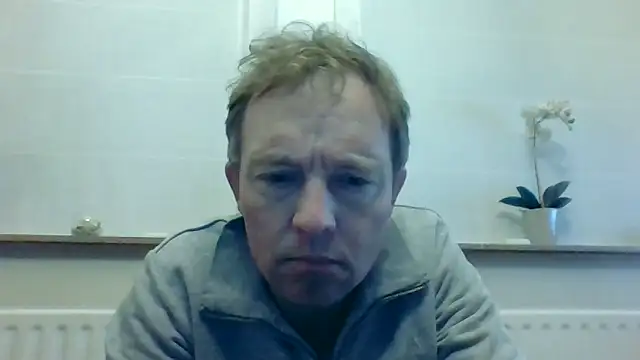 Snapshot of bertolini chatting on 03/23/26, 09:30 bertolini online show from 03/23/26, 09:30