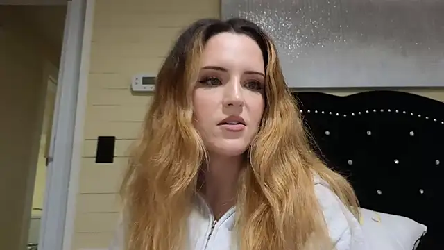 sexylilly69 online show from 06/17/26, 12:24