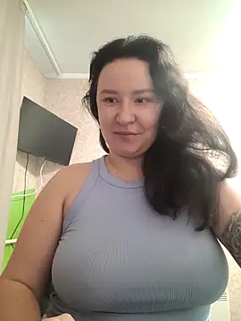 AlexaLexie online show from 11/13/25, 09:41