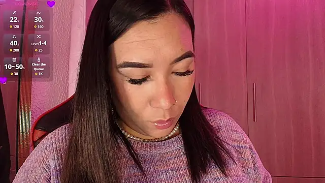 leahtemptation3 online show from 11/26/25, 09:32