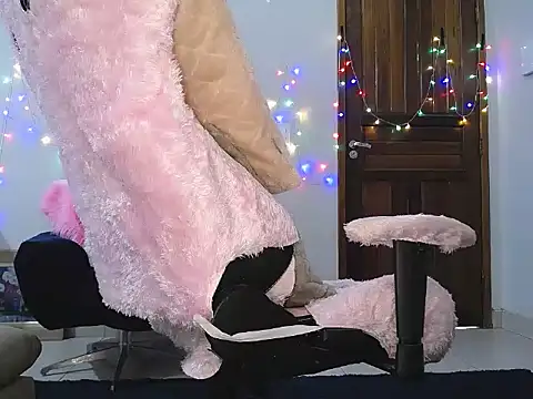 Irresistible24 online show from 03/16/25, 09:26