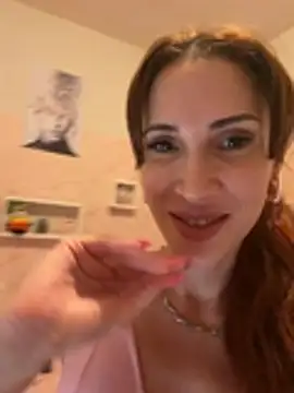 Snapshot of Irresistible24 chatting on 02/07/26, 12:14 Irresistible24 online show from 02/07/26, 12:14