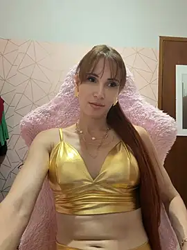 Snapshot of Irresistible24 chatting on 03/07/26, 09:01 Irresistible24 online show from 03/07/26, 09:01