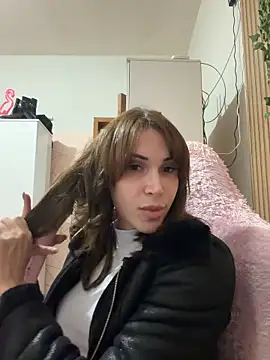 Irresistible24 online show from 05/10/26, 08:58