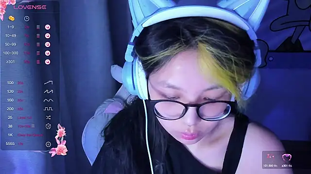 Snapshot of maydaykimmy chatting on 01/30/25, 08:53 maydaykimmy online show from 01/30/25, 08:53