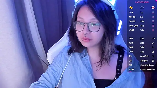 maydaykimmy online show from 06/18/26, 08:24