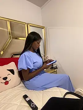 SUUKAM online show from 02/13/25, 11:37