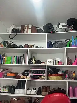 SUUKAM online show from 03/22/25, 09:42