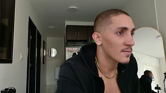 MikeRoss7777 online show from 10/28/25, 03:14