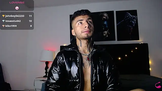 JuanCamiilo 66 online show from 02/10/25, 07:15