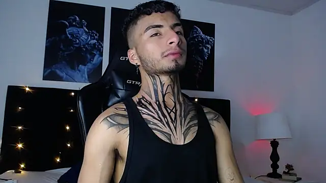 JuanCamiilo 66 online show from 02/11/25, 09:46