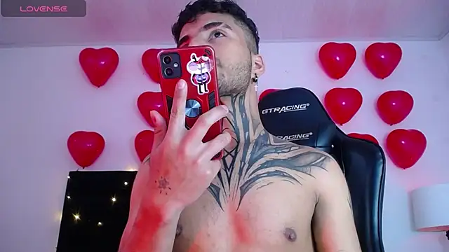 JuanCamiilo 66 online show from 02/14/25, 08:15