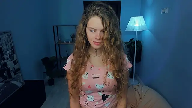 RayaNenlia online show from 09/24/25, 05:11