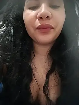Yara0k online show from 06/12/26, 07:07