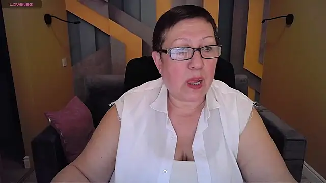 BarbaraTurners online show from 01/19/25, 06:32