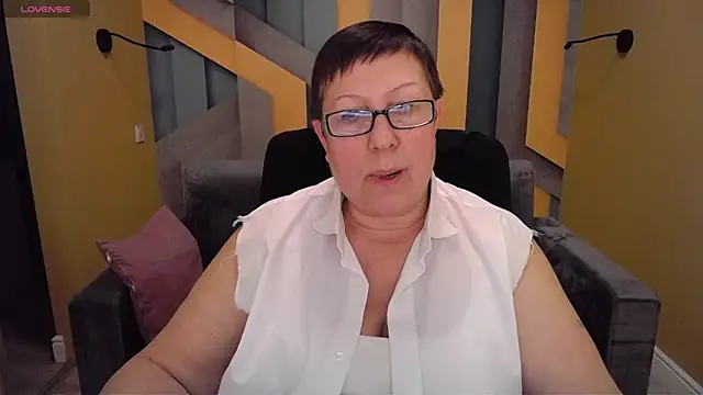 BarbaraTurners online show from 01/20/25, 01:50