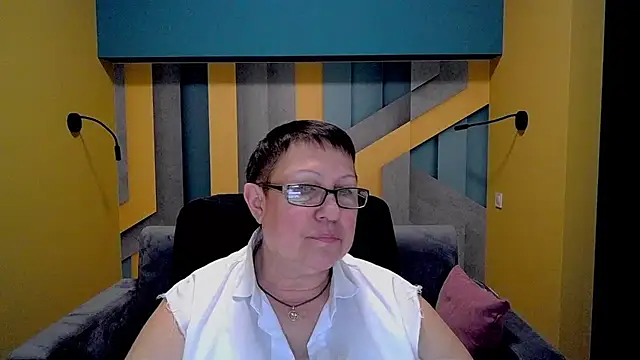 BarbaraTurners online show from 03/17/25, 12:41