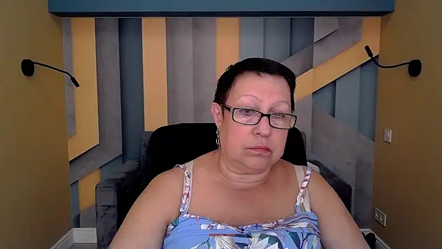 BarbaraTurners online show from 09/10/25, 06:19