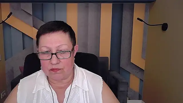 BarbaraTurners online show from 12/05/25, 07:43