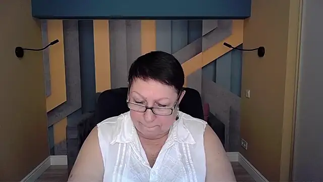 BarbaraTurners online show from 12/21/25, 12:34