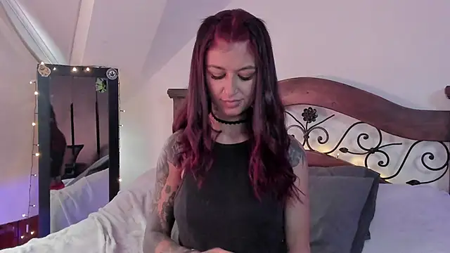 noemi foxxx online show from 09/11/25, 04:07