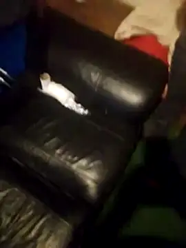 Snapshot of Mrleitenant chatting on 10/26/25, 07:53 Mrleitenant online show from 10/26/25, 07:53