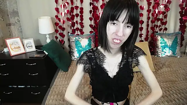 Snapshot of Unusual_G chatting on 02/21/25, 12:39 Unusual G online show from 02/21/25, 12:39