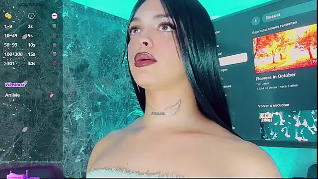 Emmaa Saenz  online show from 10/22/25, 08:52