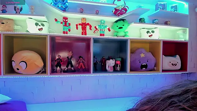 Snapshot of Arianavillada chatting on 01/12/26, 03:45 Arianavillada online show from 01/12/26, 03:45