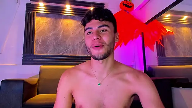 liam genner  online show from 10/14/25, 08:20